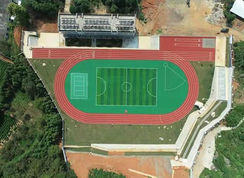 池州石臺(tái)小河中學(xué)運(yùn)動(dòng)場